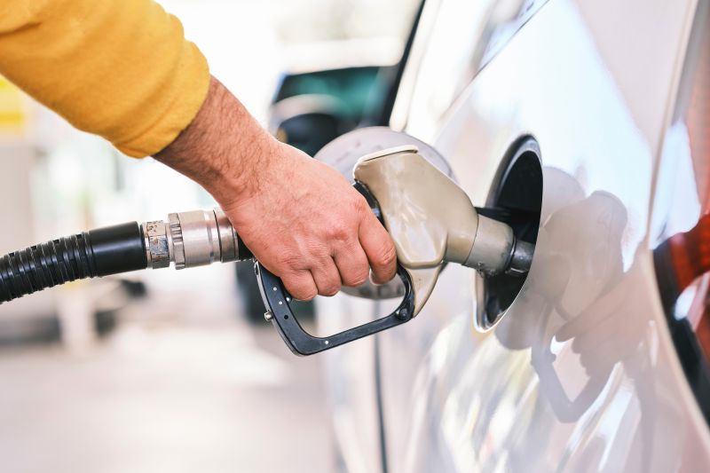 Fill up your tanks: Petrol prices tipped to soar this weekend