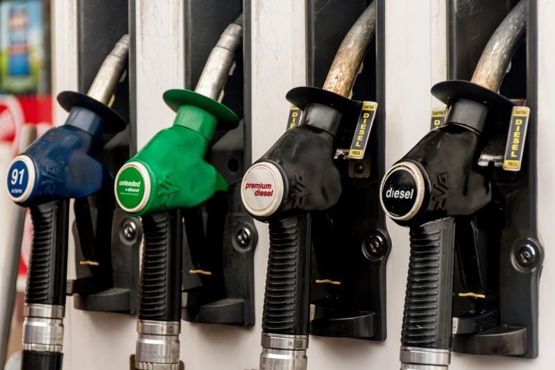 Fill up your tanks: Petrol prices tipped to soar this weekend